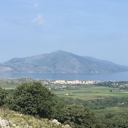 Appartamenti George Bashkia e Orikumit Exteriör bild