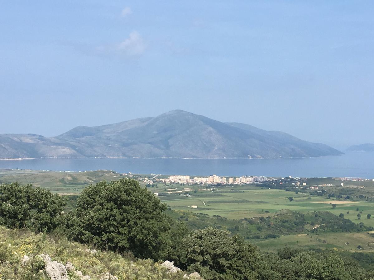 Appartamenti George Bashkia e Orikumit Exteriör bild