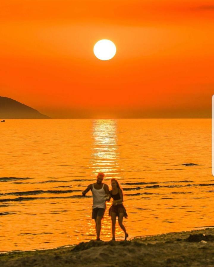 Appartamenti George Bashkia e Orikumit Exteriör bild